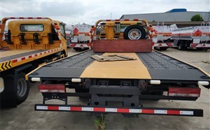 錫林郭勒盟道路救援服務指南 拖車、搭電、補胎一應俱全，本地快速響應
